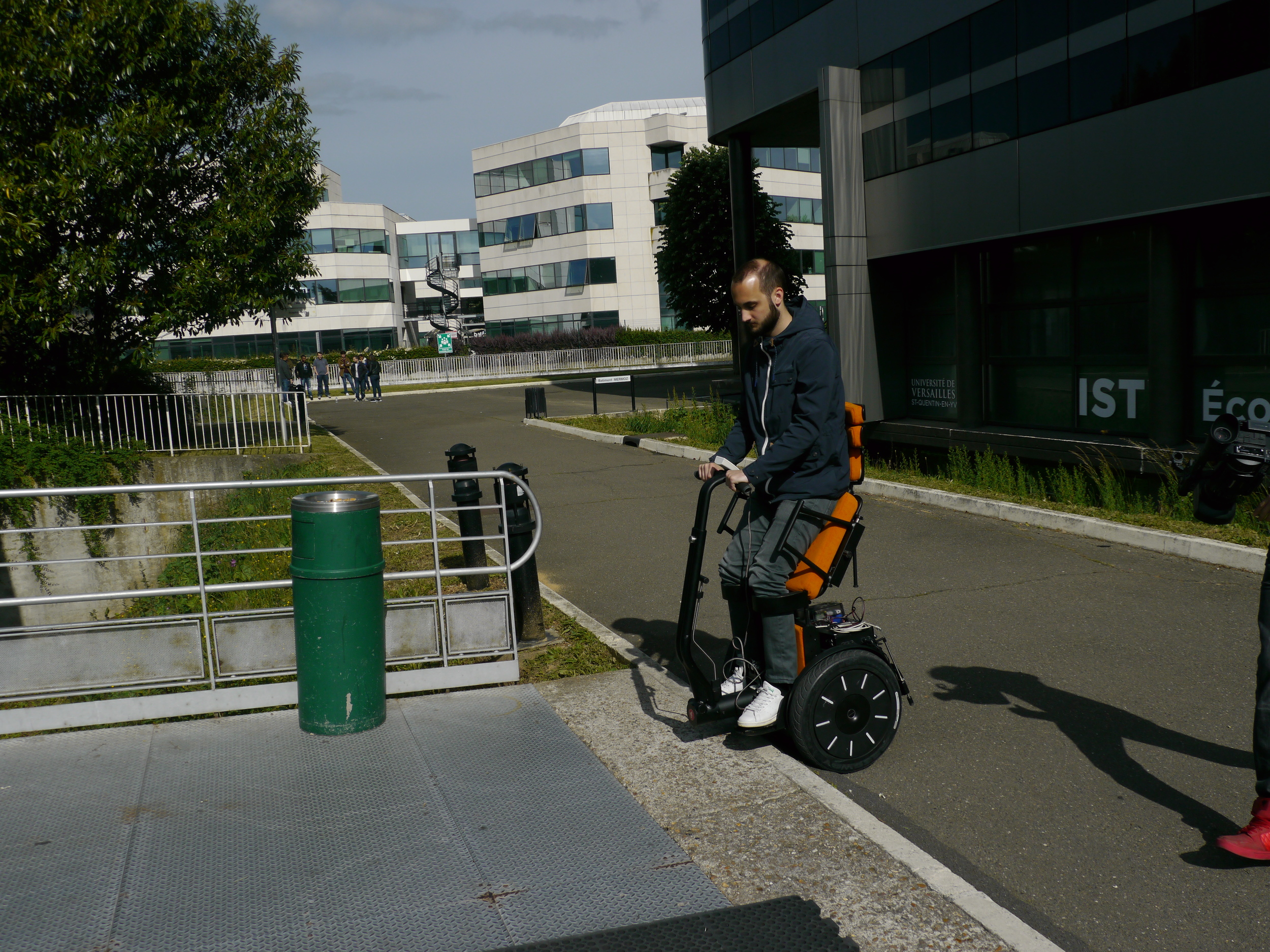 Gyrolift, le gyropode au secours des handicapés - Gyronaute